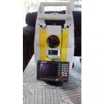 Geomax-zoom-80-r5-Robotic-Total-Station-with-data-collector-and-prism4.jpg